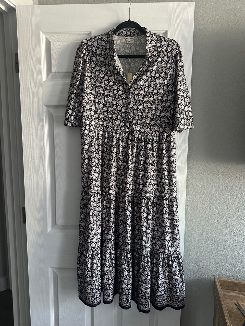Max Studio Black & White Floral Tiered Midi Dress